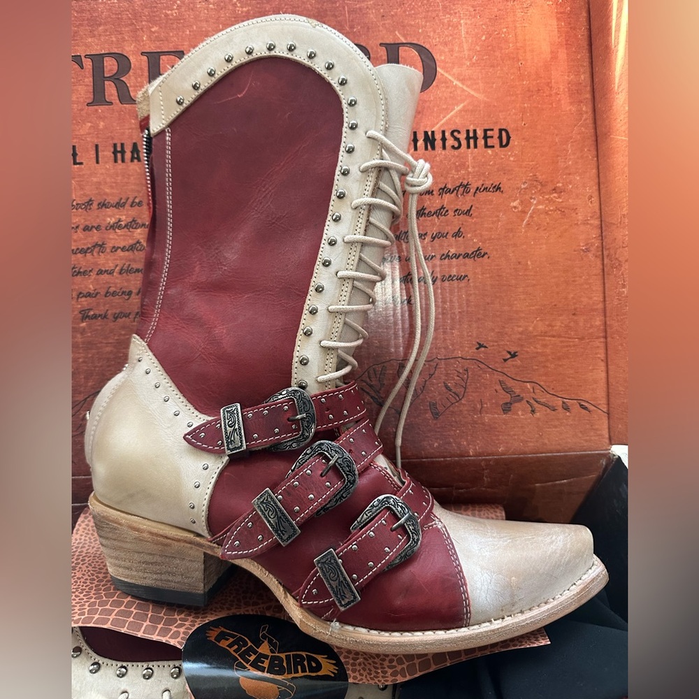 Freebird Red Winnie Size 10 Western Leather Lace Up Boots